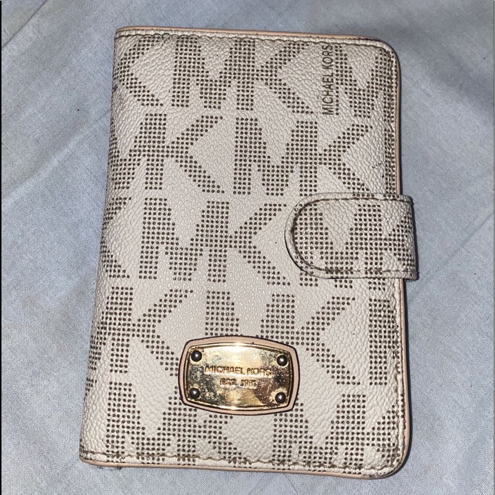 MICHAEL KORS WALLET